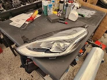 Vozila: LEVI FAR FORD FIESTA 17-22 | Levi far ford fiesta 17-21 — 1
