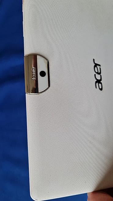 prodaja bluetooth zvucnika: Acer Iconia tablet – bela boja, 10-inčni ekran - Brend/model: Acer — 1