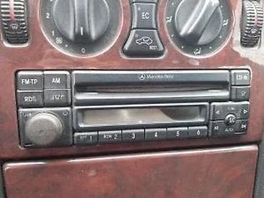 otkup starih vozila: MERCEDES E 290 E290TD | Godište 1998. Kilometraža 500.000 km Gorivo — 5