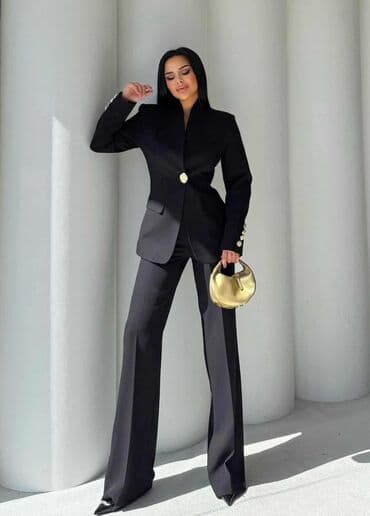 elegantni kompleti sa pantalonama: Elegantno žensko odelo u više boja, sa sakoom i pantalonama. Sako ima — 11