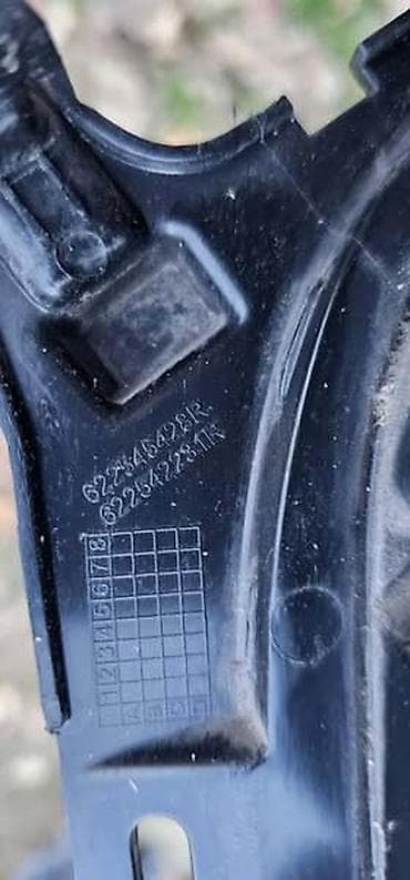 delovi alternatora: MASKA REŠETKA ZA RENAULT FLUENCE | Renault fluence rešetka branika r — 2