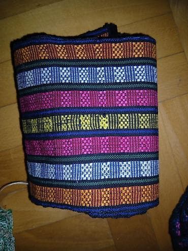 Ručni tkan narukvica/tračna traka sa etno motivima - Materijal
