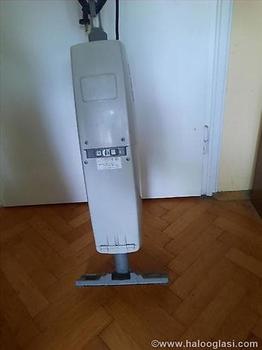 ventilator na vodu za baste: Stari, retro stapni usisivac Iskra 202 S . Nepoznato stanje,proveren — 6