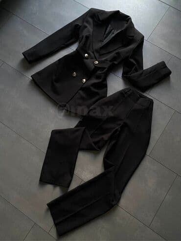 ramax nova kolekcija: New,,Royal Dreamer’’Suitvelicine:36/38/40/42/44/46 Boje:Crna Bela — 1