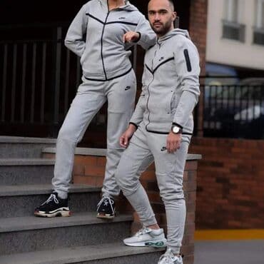 Veličine
 od S do 2XL

Cena 4400 din