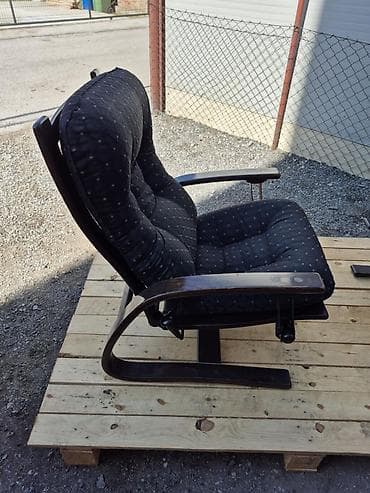 sara namestaj – слике: Naslonjač sa tabureom (set) - Udobna fotelja sa pripadajućim tabureom — 10