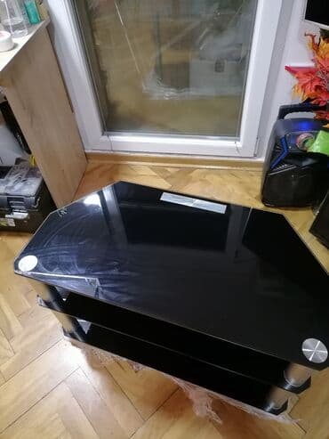 komplet spavace sobe: Polica staklena za TV neoštećena Oko 80 /40 /50 visina Staklo u boji — 18