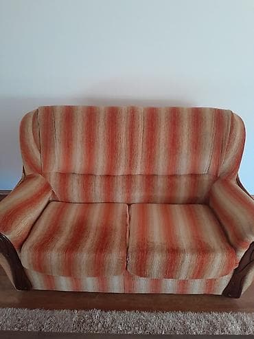 Stilski trpezarijski stolovi: Trosed + dvosjed + fotelja – klasičan tapacirani set za dnevnu sobu - — 3