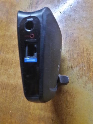 Desktop računari i radne stanice: Linksys WAP610N •	Network Standards: o	IEEE 802.3u o	IEEE 802.11g — 4