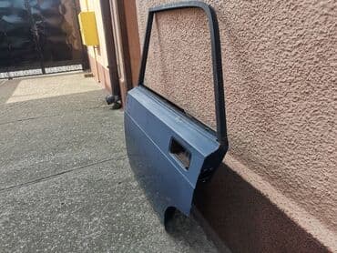 auto delovi velika plana: Vrata zadnja leva Lada 2107 Riva,2105 u plavoj boji ZL2 . Vrata su — 6