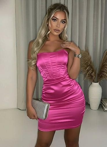 Dresses: Svečana mini haljina od satena - Model: uska mini haljina bez — 2