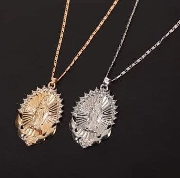 Cena: 1300din na lalafo.rs Cena: 1300din