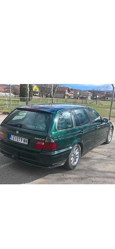 solarni punjac za akumulator: BMW 320d Touring (E46) – karavan, tamnozelena boja. Ključne — 4