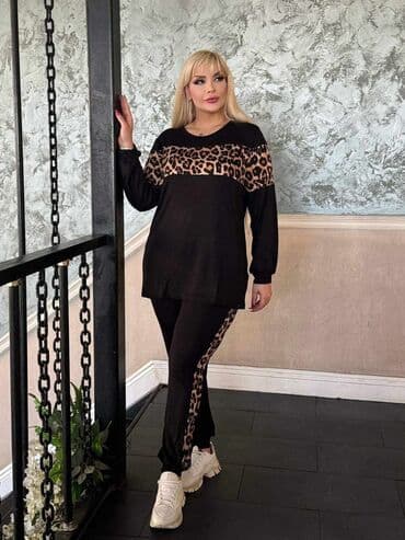 Women's Clothing: 2xl - 5xl
3800 — 1