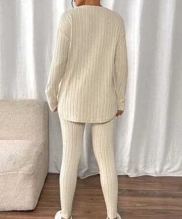 helanke koje podizu zadnjicu: Ženski komplet – rebrasti duks i helanke, bež/ekru nijansa. - — 3