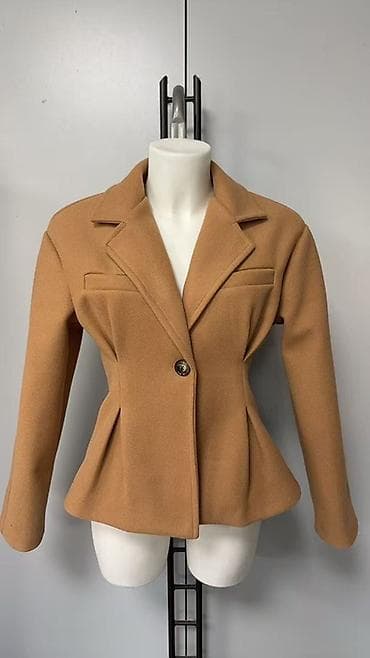 Venčanice i aksesoari: ✅Ženski strukirani blejzer sa jednim dugmetom — 1