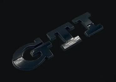 auto prikolice prodaja: GTI amblem – Full Black - Crna visokosjajna završna obrada (full — 2