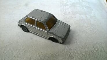 lov i ribolov gradiste: Siku VW Golf I 7,5 cm.sivi,fale z.vrata,upali p.tockovi — 1