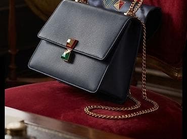 Elegantna ženska torba preko ramena - Materijal: fina zrnasta koža u