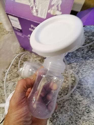 Električna pumpica za mame za izmuzanje kao nova je. Kompletna