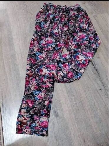 new era kačketi: 800din.jedne.novo. lagane pantalone — 4