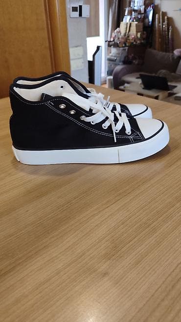 borbene patike: Crne platnene patike – visoki model - Klasičan dizajn sa belim — 5