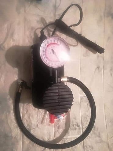 top za duvanje guma: Kompresor za vazduh sa priključkom na auto upaljač 300psi Akcijska — 3