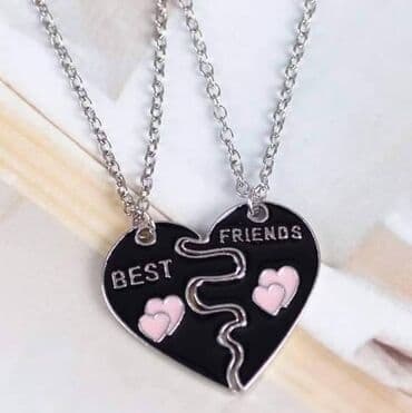 srebrne ogrlice sajle: Ogrlice Best Friends
Cena:1100din/par — 1