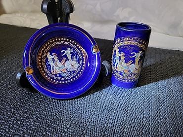 konjic na stapu: Grcki set,pepeljara,drzac za upaljac 1950g+. Set grcki,24k — 1