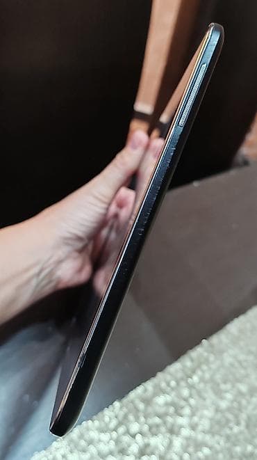 lg monitori: Samsung Galaxy Tab – 10.1” Android tablet - Ekran: približno 10.1 — 5