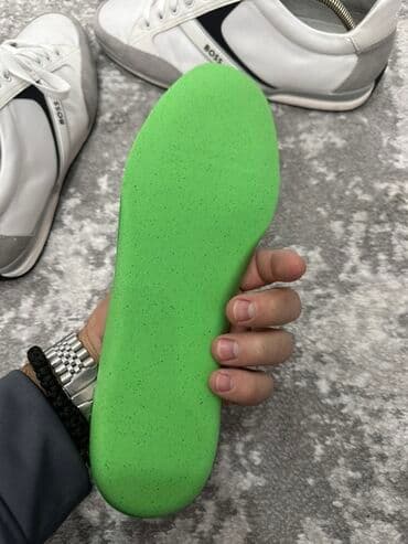 prsluk new yorker: Trainers, Hugo Boss, size - 44 — 14