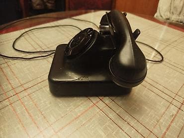 hofer aparat za sladoled: Stari retro Simens bakelitni telefon vintageRadi. Malo se slabije — 10