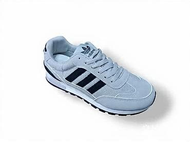 Adidas patike – retro running stil - Model sa prepoznatljivim