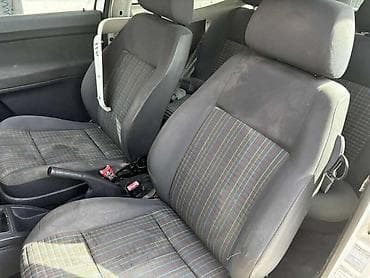 ubodne sijalice za auto: SEDISTA ZA POLO 9N 3 VRATA ZA VOLKSWAGEN POLO OD 2001. DO 2009. GOD — 1