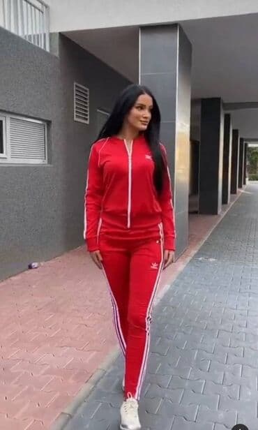 ženske pidžame c a: Adidas ženska trenerka

Novo
Mokra likra
Veličine s m l xl 2xl — 2