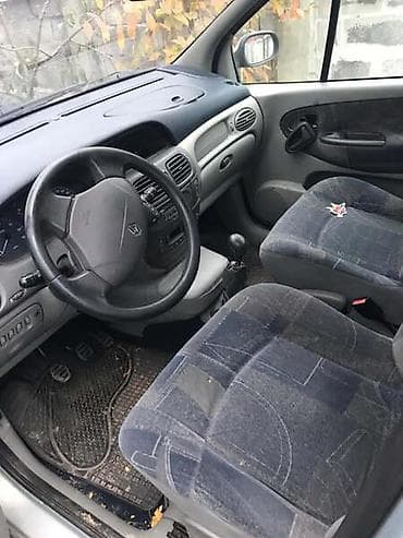 PODIZAČI STAKALA SCENIC 1 ZA RENAULT SCENIC