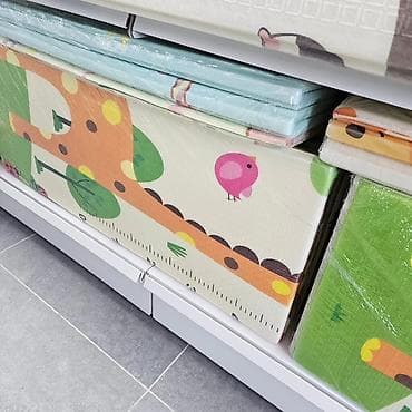 boss patike bele: Sklopiva podloga za bebe Mekana gimnastik podloga za bebe sa dva lica — 7