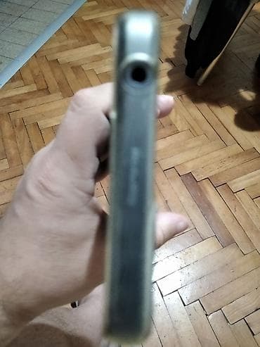 polovni aparati za kafu sa mlinom: Motorola e14 bez ostecenja, baterija dobra.Telefon star godinu dana — 3