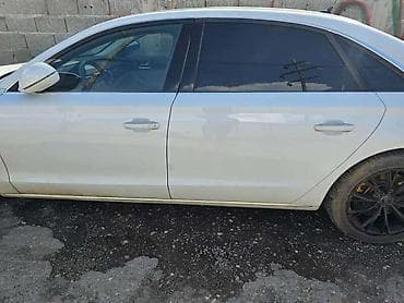 led pragovi za auto: VRATA ZA AUDI A8 OD 2011. DO 2015. GOD. | Vrata za A8 L bela Ima i — 2