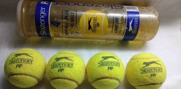 luj viton torbe original cene: Loptice 4 originalne Slazenger, ocuvane i tvrde, na svakoj se vidi — 1