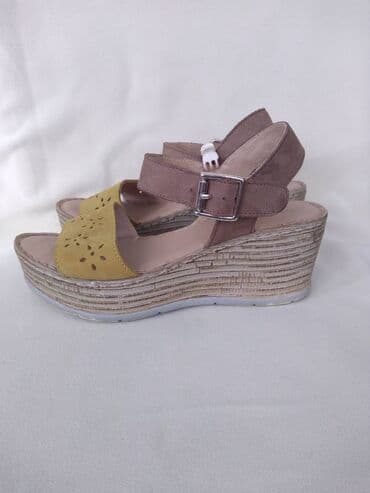 oksfordice sa platformom: Sandals, Aeros, 38 — 4