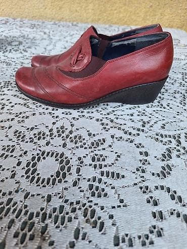 gleznjace sa petom: Kožne ženske cipele, broj 38,5 - Gazište: 26 cm - Materijal: prirodna — 3