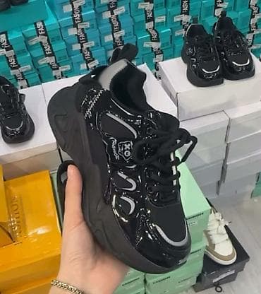 lidl patike: 02. Patike 36-40
2799🌹🌹 — 3