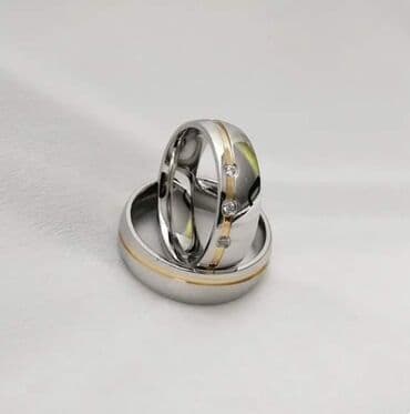 srebrno prstenje cena: Vel:13
Cena:1100din/par — 3