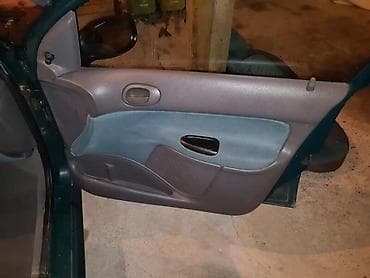 elektricni voz: TAPACIRI VRATA ZA PEUGEOT 206 | Imam sve delove za peugeot 206 — 4