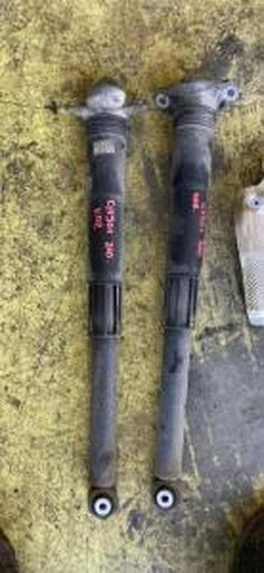 ogledalo rs: GOLF 7 ZADNJI AMORTIZERI ORIGINAL TOP STANJE | Audi vw delovi ALTINA — 1