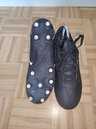 Lov i ribolov: Puma kopačke za fudbal – crne sa belim detaljima UG 22,5cm - Model sa — 4