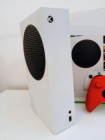 retro konzola cena: Konzola XBOX Series S 512GB Prodaje se XBOX Series S 512GB konzola — 3