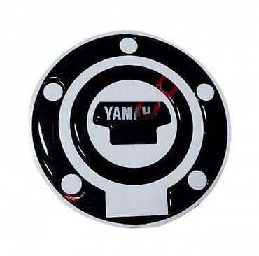 Accessories: YAMAHA-štitnik čepa- 62 📌 Opis: Samolepljivi štitnik čepa rezervoara — 1