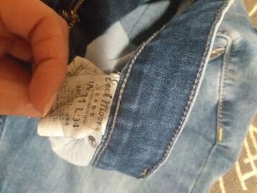 Swimsuits: Montobene farmerice obucene samo dva tri puta placene 3800 kao nove su — 5